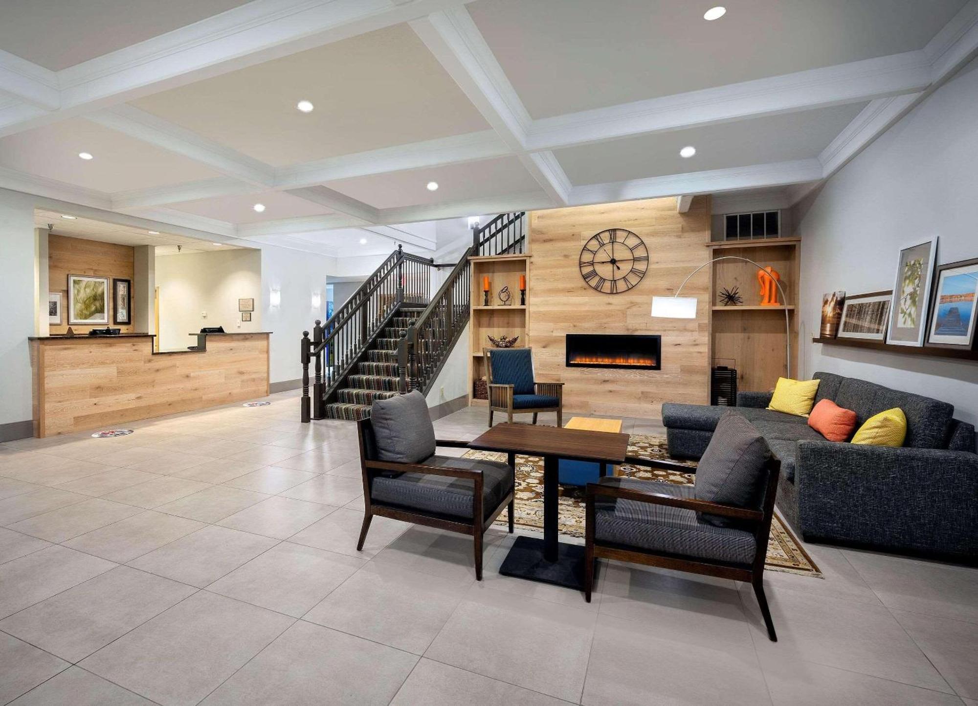 Country Inn & Suites By Radisson Albertville Near Outlet Mall Exteriör bild